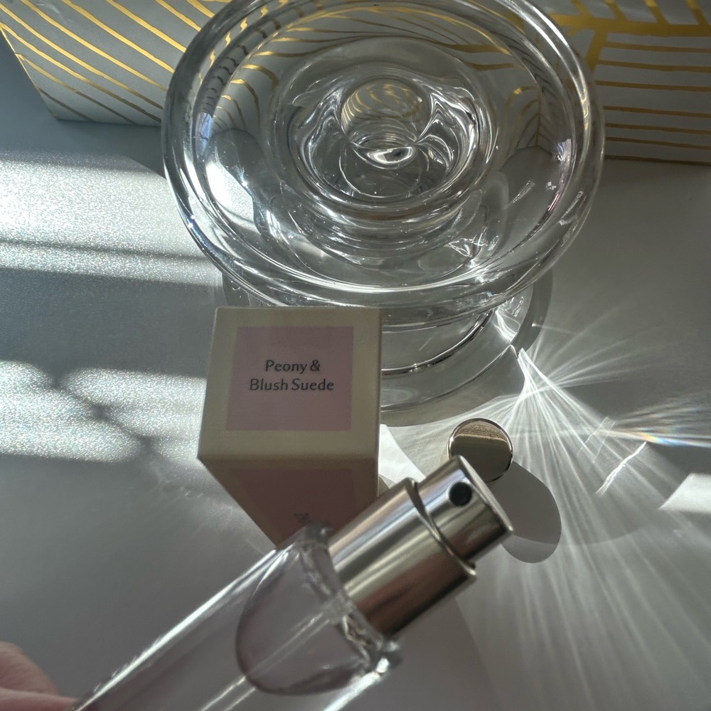✨Jo Malone London Body Peony & Blush Suede | New in Box | Travel Size✨ - Picture 3 of 4